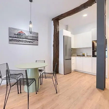 Apartment Artekale & Pintxos In Old Town *